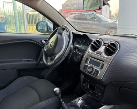 Alfa Romeo Mito 1.4 Exclusive - € 5.500