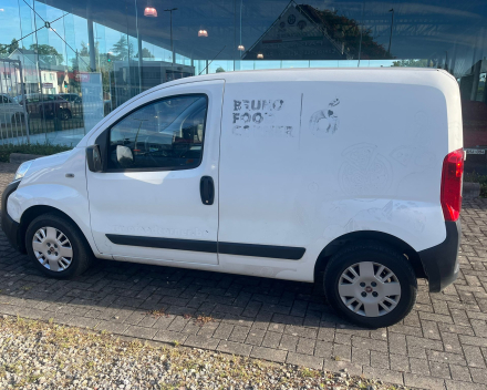 FIAT NEW FIORINO SX 1.4 ESSENCE 77HP E6 - BTW AFTREKBAAR - € 6.800