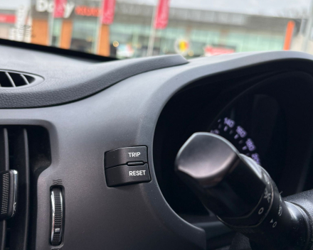 KIA SPORTAGE 1.7 CRDi - € 8500