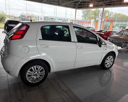 FIAT PUNTO 1.2 YOUNG - € 6500