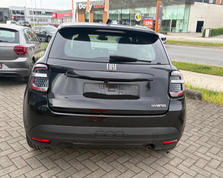 FIAT 600 1.2 HYBRID DCT - € 21.200