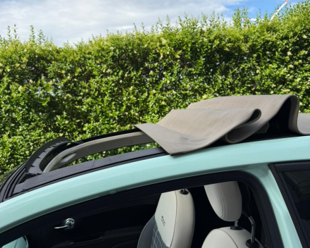 Fiat 500C 1.0 mhev Lounge - € 12.600