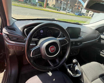 FIAT TIPO 1.4i Mirror Business - € 8.500