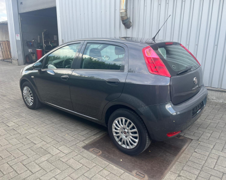 FIAT PUNTO 1.2 BENZINE