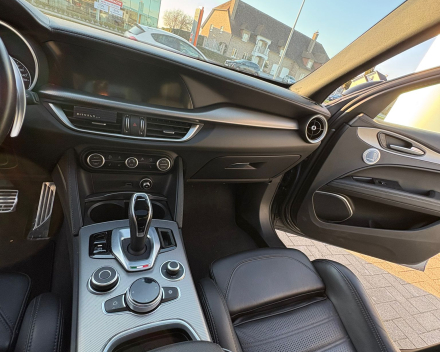 ALFA ROMEO STELVIO 2.0 AWD VELOCE - € 41.500
