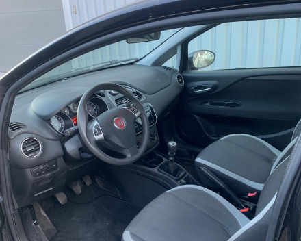 FIAT PUNTO 1.4 EASY