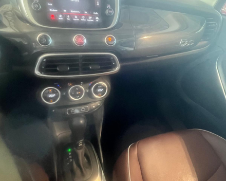FIAT 500X 1.6 MJET - FULL OPTION + LEDER - BICOLORE - € 16.200