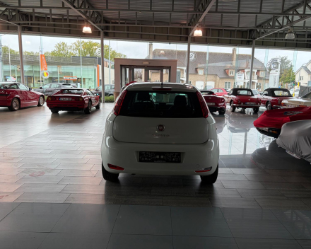 FIAT PUNTO 1.2 YOUNG - € 6500