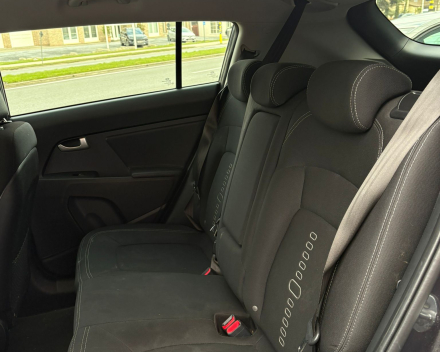 KIA SPORTAGE 1.7 CRDi - € 8500