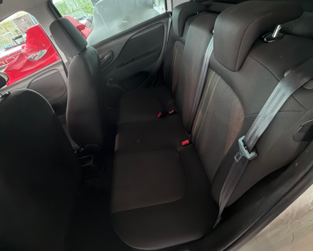 FIAT PUNTO 1.2 YOUNG - € 6500