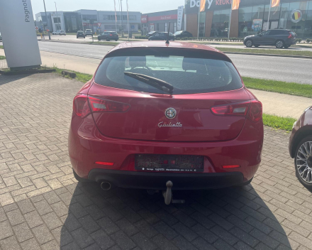 ALFA ROMEO GIULIETTA - € 4.800
