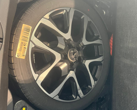 FIAT 500X 1.6 MJET - FULL OPTION + LEDER - BICOLORE - € 16.200