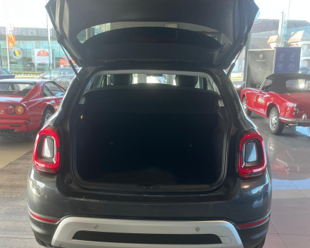 FIAT 500X 1.6 MJET - FULL OPTION + LEDER - BICOLORE - € 16.200