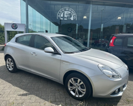 ALFA ROMEO GIULIETTA 1.4 TB 16V TURISMO -  €11.500 