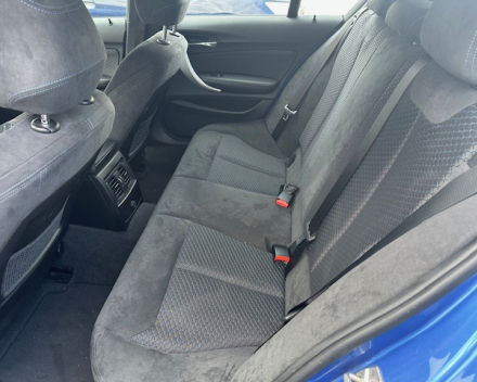 BMW 118i Sport Line - € 12.250