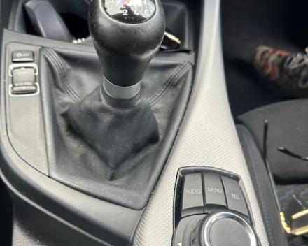 BMW 118i Sport Line - € 12.250
